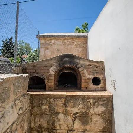 Droushia Corner House Nyaraló