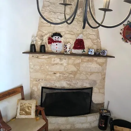 Casa vacanze Droushia Corner House *